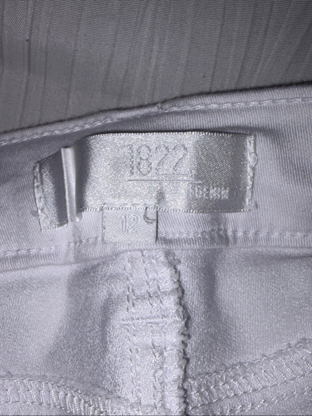 White Jeans (Women’s size 12) - Picture 2 of 7